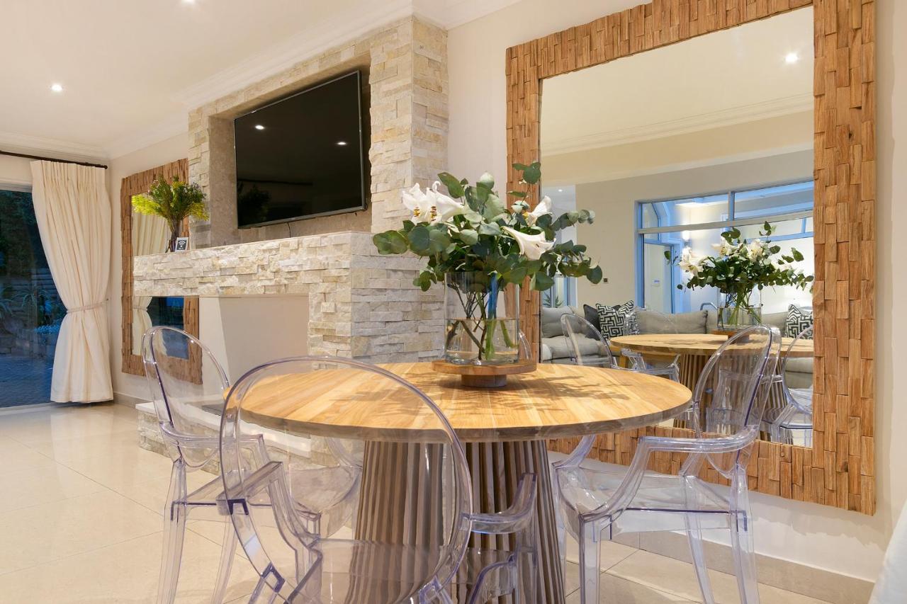 Luxury Serviced Mountain Villa In Constantia Kapstadt Exterior foto